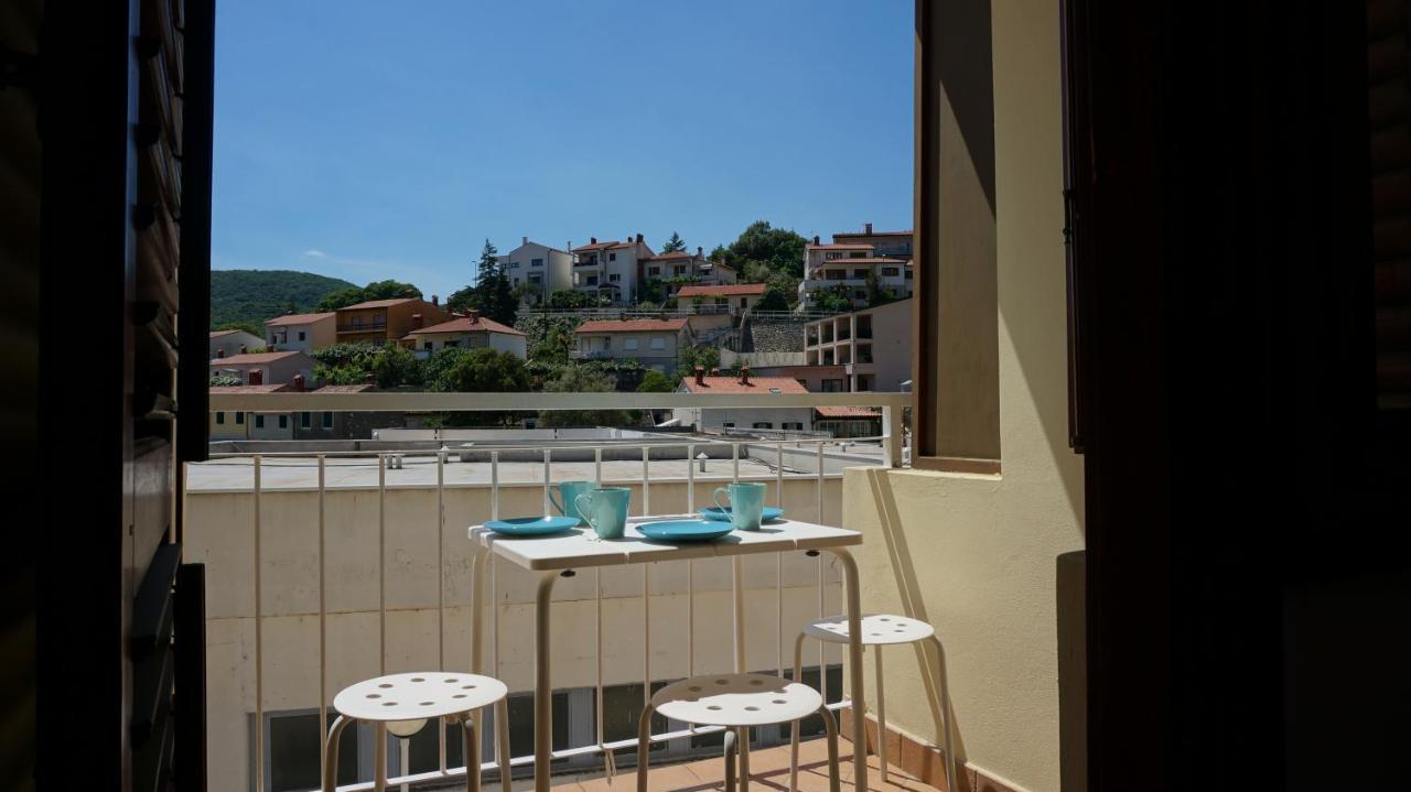 Apartment Rosanna - Intermezzo In Center Of Rabac Bagian luar foto