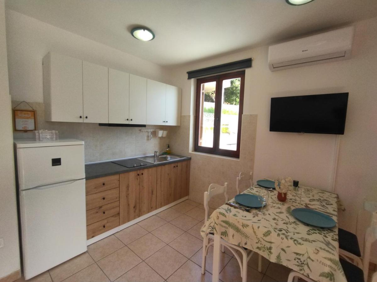 Apartment Rosanna - Intermezzo In Center Of Rabac Bagian luar foto