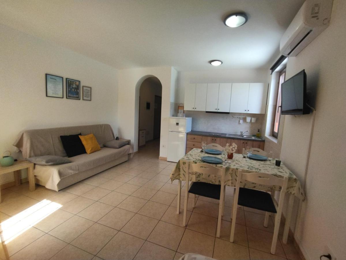 Apartment Rosanna - Intermezzo In Center Of Rabac Bagian luar foto
